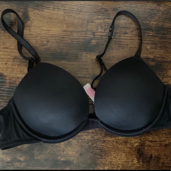 Pink Victoria Secret super push up bra